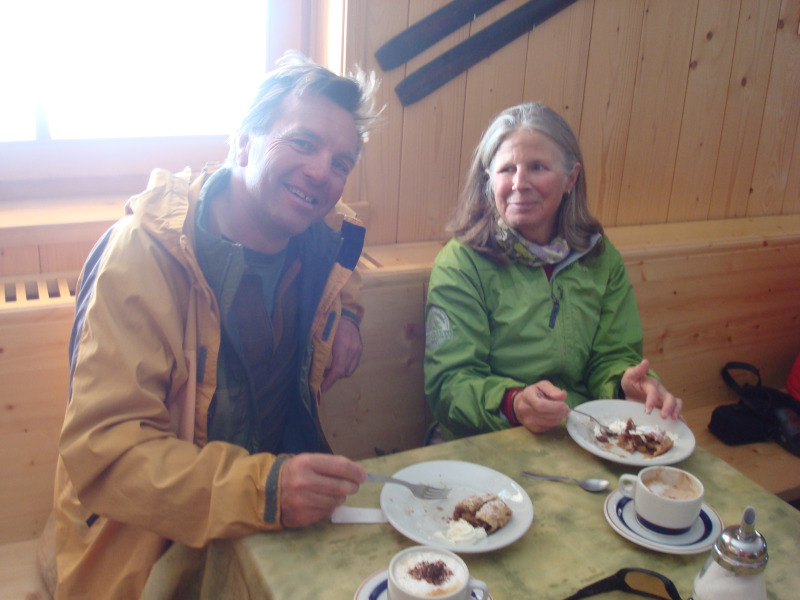 day-5-mark-and-kathy-having-strudels-and-coffees-at-the-pizzini-hut